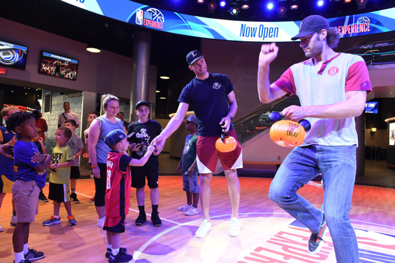 Brook & Robin Lopez Visit NBA Experience on Halloween